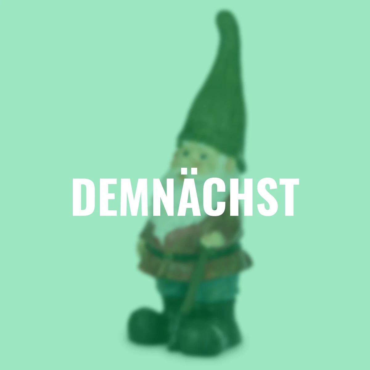 Gartenzwerg Peter mit grüner Mütze