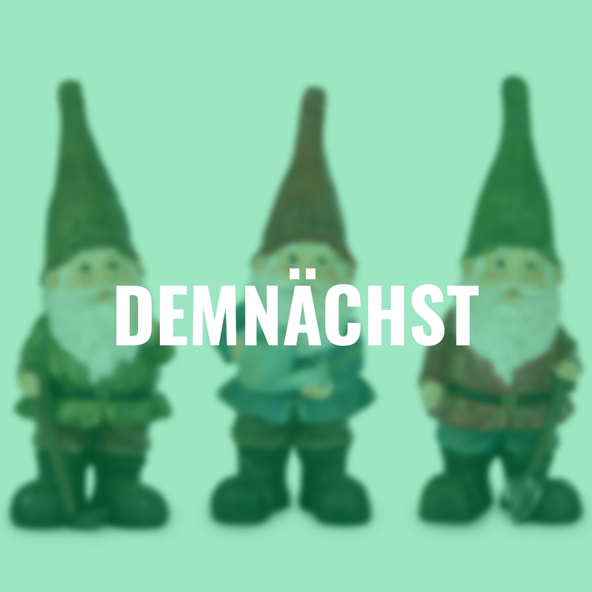 Gartenzwerg Peter mit grüner Mütze